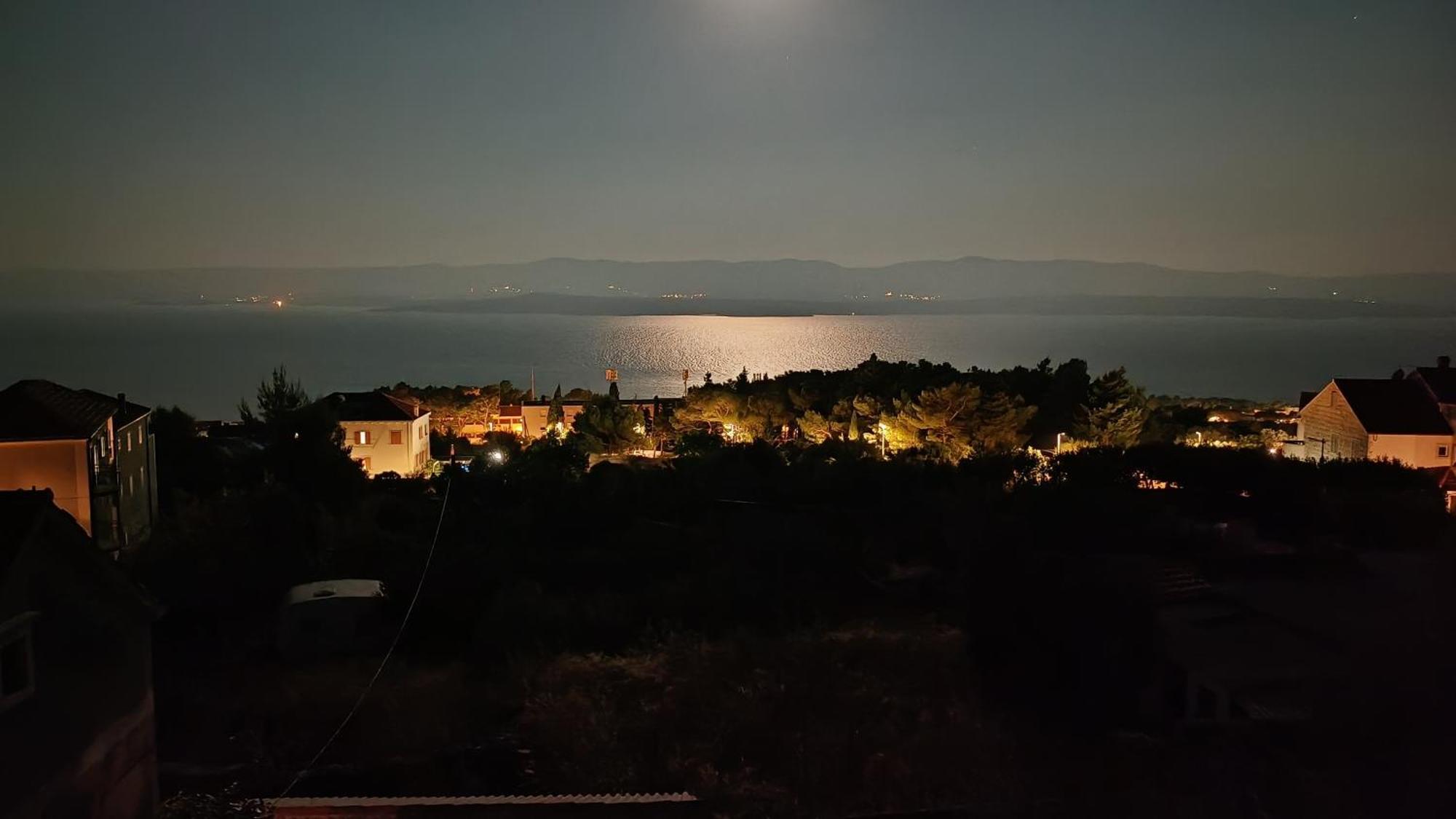 Apartman Bernardica Bol Bagian luar foto